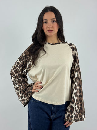 T-shirt over maculata manica a campana - RAC0408