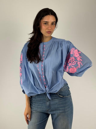 Camicia con ricami - D02N1035