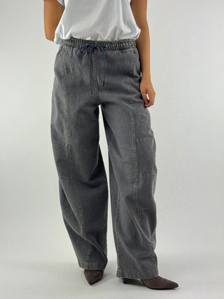Pantaloni con elastico - P648Y100