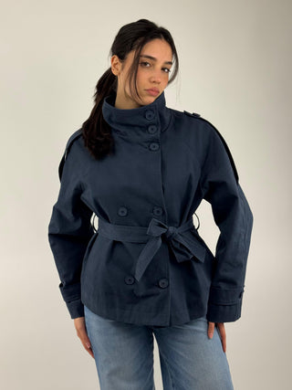 Trench corto con cintura - 126071