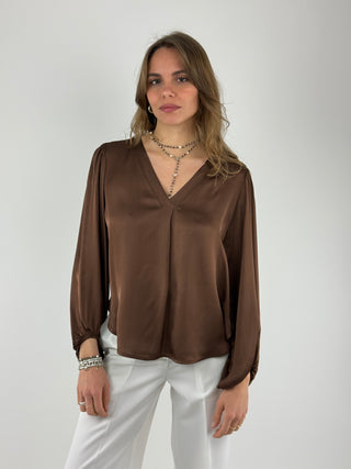 Blusa scollo v - CWG-Q006