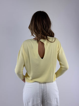 Maglia con scollo goccia sul retro - SSX504