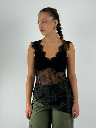 Top asimmetrico in pizzo - 37661G