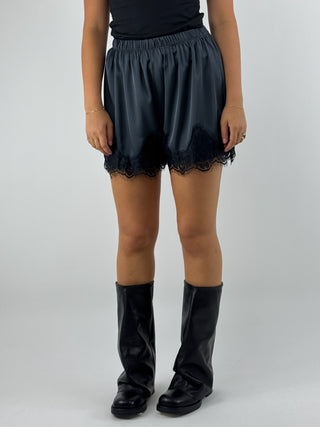 Shorts in raso con pizzo - TF1030