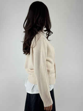 Maglione dolcevita con bottoni - F03E0170