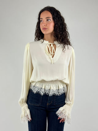 Camicia con inserti in pizzo - W26C371