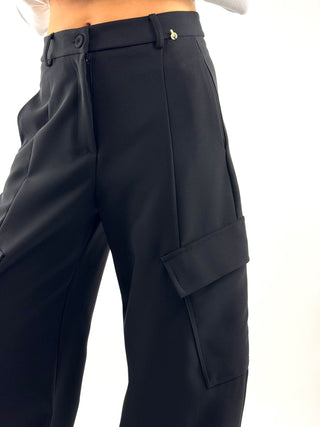 Pantalone con tasconi -P03P0129