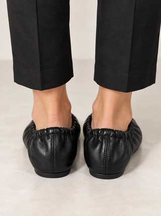 Ballerina in pelle - LW41