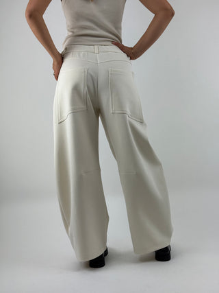 Pantalone modello banana con elastico - W25P064