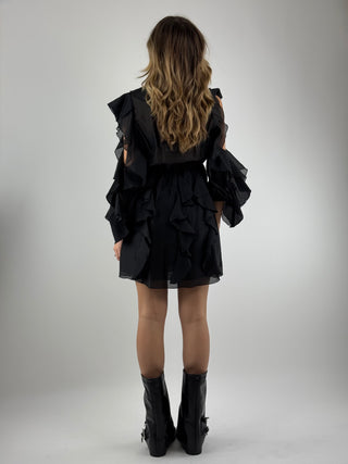 Abito cut out - S02E0003