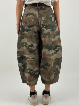 Pantaloni camouflage - P067B171