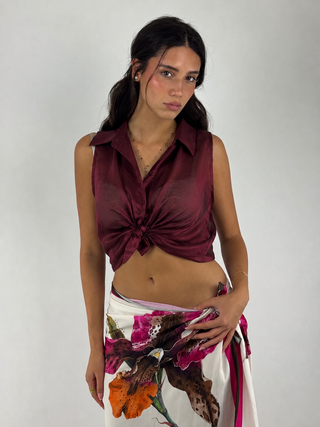 Camicia smanicata con nodo in vita - CMA-Q509