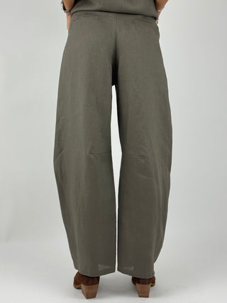 Pantalone barrel in lino - S26PE07