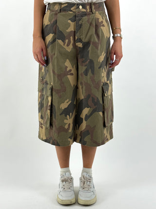 Bermuda militare - LR682