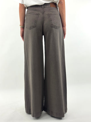 Pantalone a palazzo - G03V0030