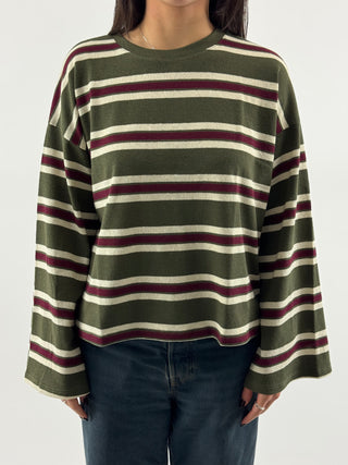 T-shirt over a righe manica a campana - 12491